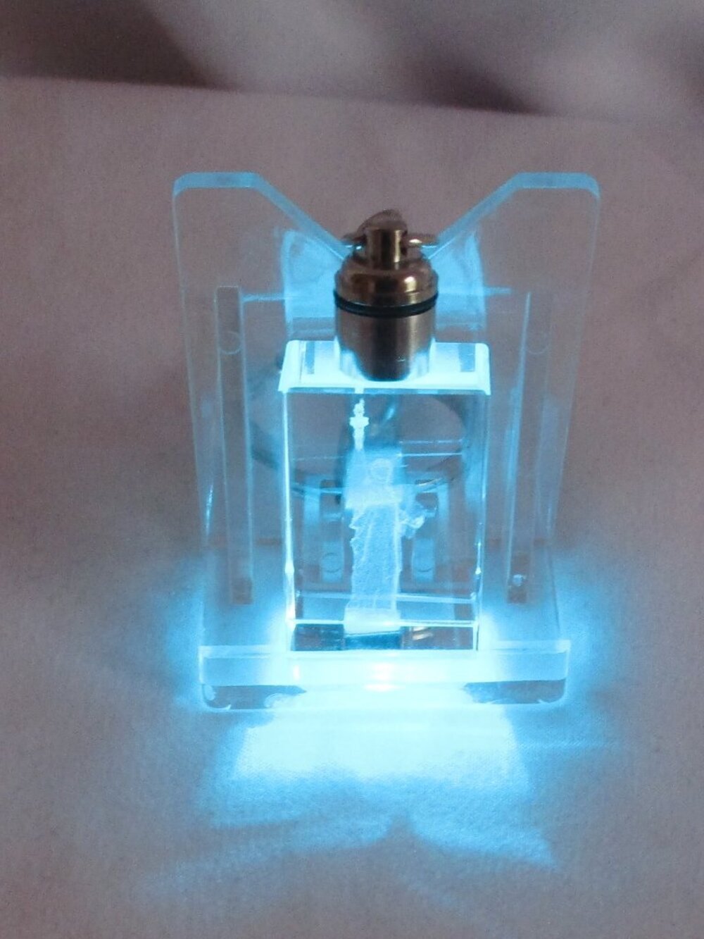 Statue of Liberty Crystal Keychains with LED Light Design